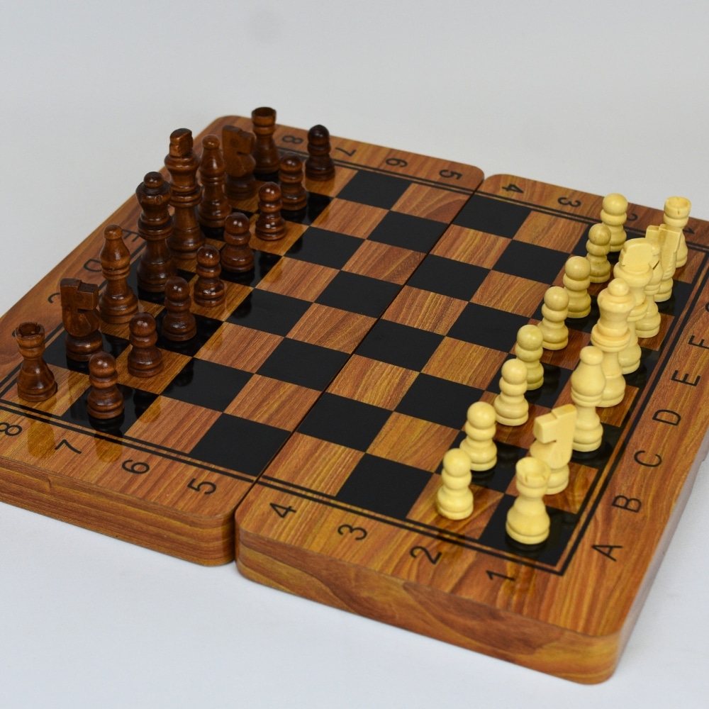 MAR-6257 (10) Juego de ajedrez vista aerea