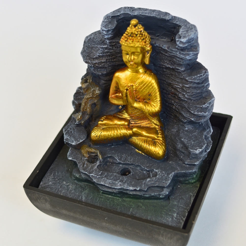 MAR-6840 (3) Fuente entera desde arriba con buda